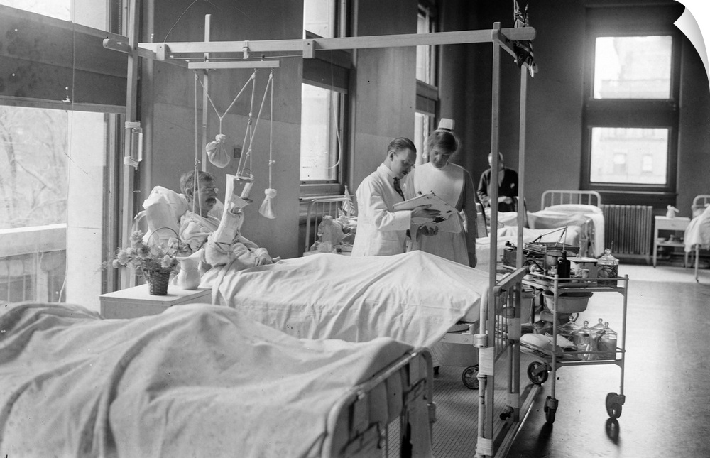 The men's ward at St. Luke's Hospital in New York City. Photograph, c1910