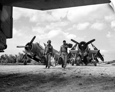 World War II: Okinawa, Pilots of the Marines torpedo bomber squadron