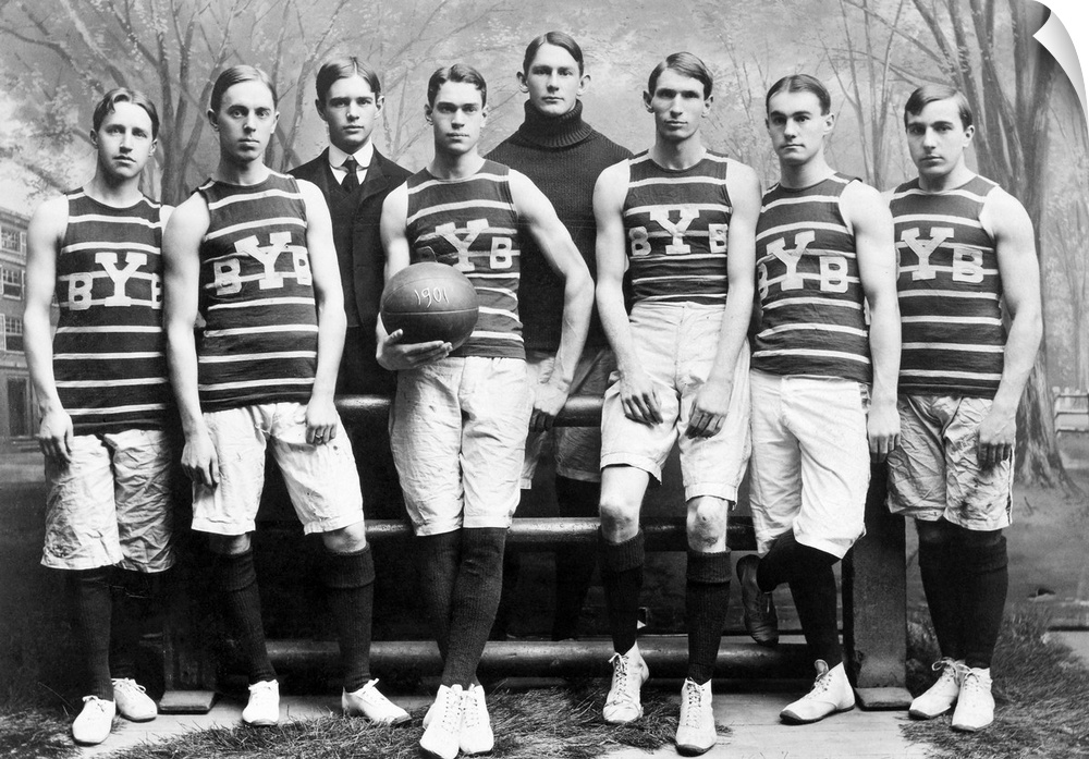 The Yale University basketball team, 1901.