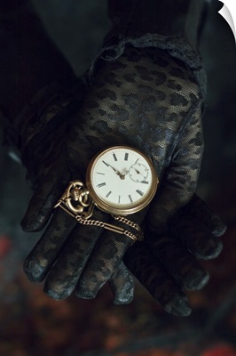 An old golden watch