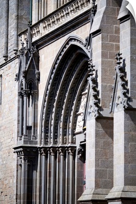 Side view of Saint Pierre Cathedral facade, Vannes, department of Morbihan, France