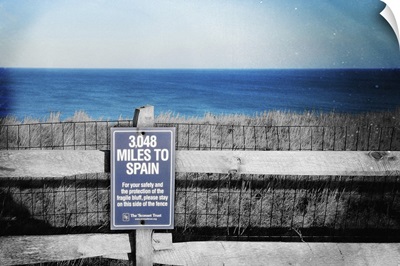 Sign indicating Distance from Nantucket Island to Spain