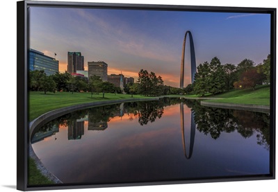 Gateway Arch Reflection Sunset