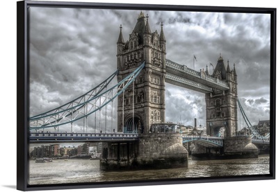 London Bridge, Thames