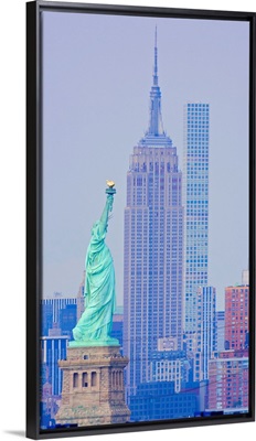 Statue Of Liberty, Empire State Buillding And 432 Park Avenue