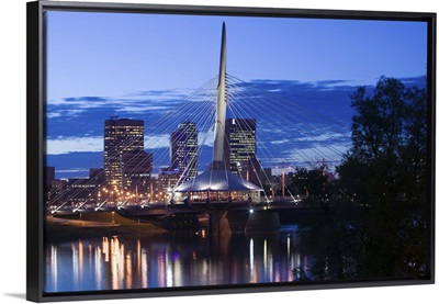 Canada, Manitoba, Winnipeg, Esplanade Riel Pedestrian Bridge