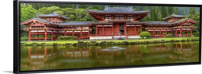 Hawaii, Oahu, Kaneohe. Byodo-in Buddhist temple