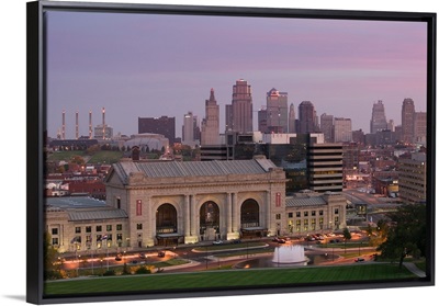 Missouri, Kansas City, Union Station and Kansas City Skyline at Dawn