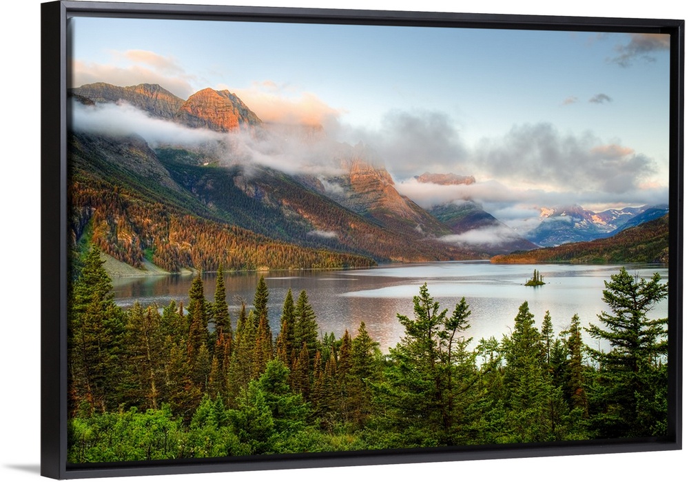 MT, Glacier National Park, Saint Mary Lake and Wild Goose Island