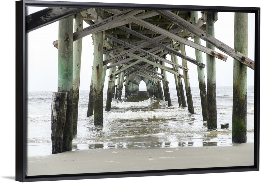 USA, North Carolina, Wilmington, Oceanic Pier