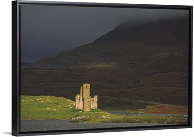 Urquart Castle, Scottish Highlands, Scotland, Great Britain