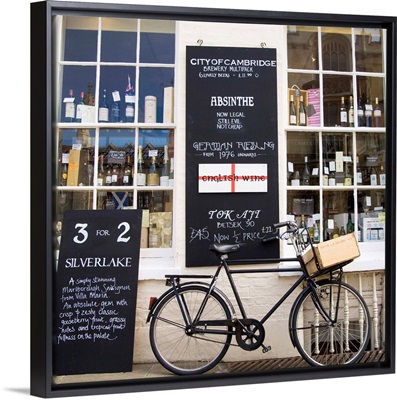 England, Cambridge, shop selling English wine
