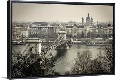 Hungary, Budapest, Chain Bridge, Winter View Across River Danube And Chain Bridge