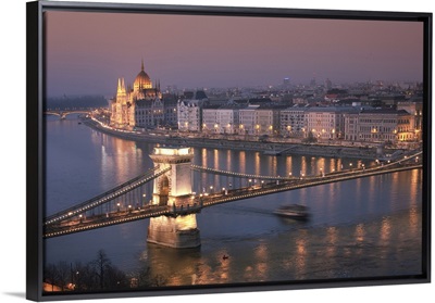 Hungary, Budapest, Parliament Building and the Chain Bridge on Danube River