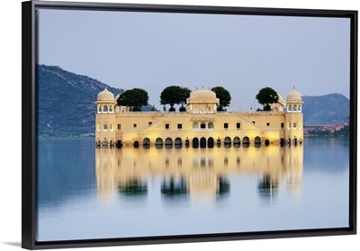 India, Rajasthan, Jaipur, Jal Mahal at Man Sager Lake