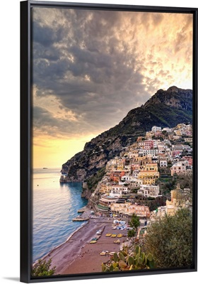 Italy, Campania, Amalfi Coast,  Peninsula of Sorrento, Positano, beach at sunset