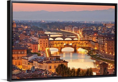 Italy, Tuscany, Firenze District, Florence, Bridge Ponte Vecchio