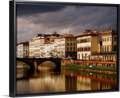 Italy, Tuscany, Florence, Buildings along the River Arno