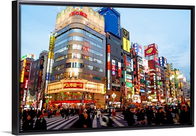 Japan, Tokyo, Shinjuku neighborhood