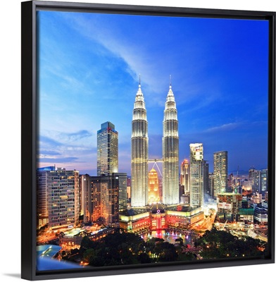 Malaysia, Selangor, Panoramic View Over Petronas Towers And Kuala Lumpur City At Night