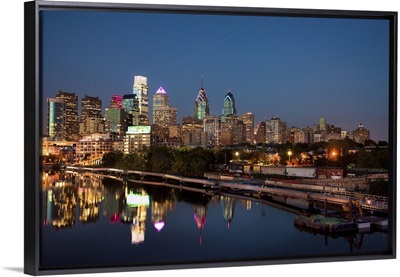 Pennsylvania, Philadelphia, City skyline over the Delaware River
