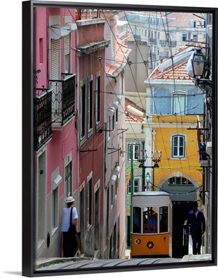 Portugal, Lisbon, Bairro Alto, Elevador da Bica