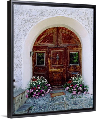 Switzerland, Engadin, Guarda village, typical door