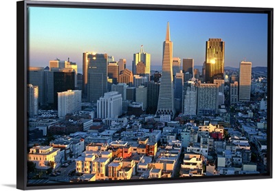 United States, California, Skyline at sunset