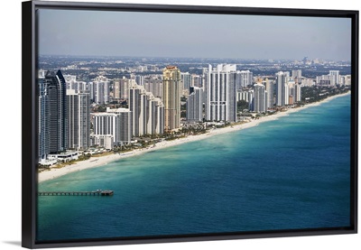 USA, Florida, Miami, Cityscape with beach