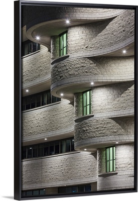 Canada, Quebec, Hull-Gatineau, Canadian Museum of Civilization, evening