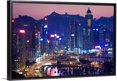 China, Hong Kong, Hong Kong Island, Causeway Bay view across harbour to Victoria Peak