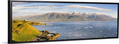 Elevated view over dramatic coastal landscape, Kaikoura, South Island, New Zealand