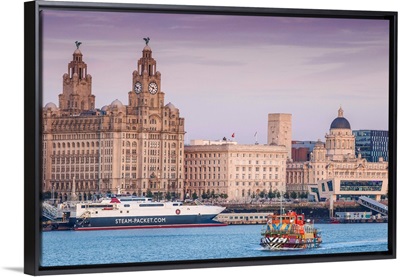 England, Merseyside, Liverpool, Mersey ferry and Liverpool skyline
