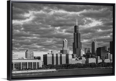 Illinois, Midwest, Cook County, Chicago, Shedd Aquarium and skyline