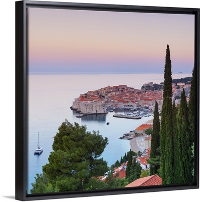 Stari Grad illuminated at sunrise, Dubrovnik, Dalmatia, Croatia