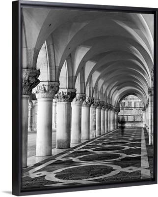 The Doge's Palace at night, Venice, Veneto region, Italy