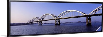 Illinois, Iowa, Centennial Bridge