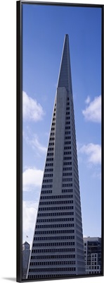 Low angle view of an office building, Transamerica Pyramid, San Francisco, California