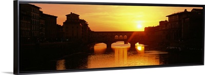 Ponte Vecchio Arno River Florence Italy