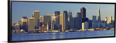 Transamerica Building and San Francisco skyline, San Francisco, California