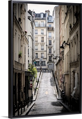 Montmartre Street - Paris
