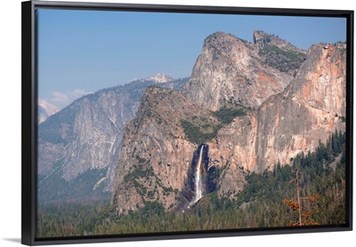 Bridalveil Falls, Yosemite National Park, California