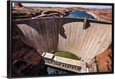 Glen Canyon Dam on the Colorado River, Page, Arizona