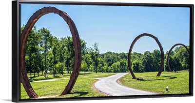Gyre, large scale sculpture at the North Carolina Art Museum
