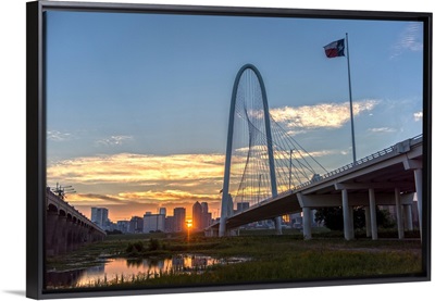 Margaret Hunt Hill Bridge