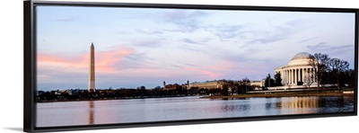 Monuments in Washington, DC at Sunset