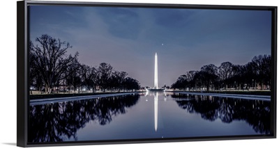 Washington Monument in Washington, DC at Night