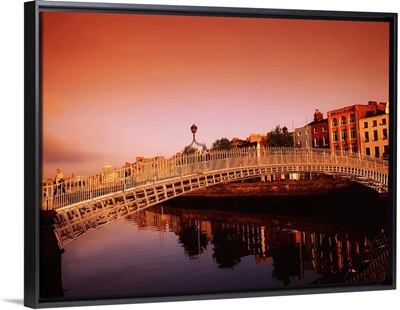 Ha'penny Bridge, River Liffey, Dublin, County Dublin, Ireland