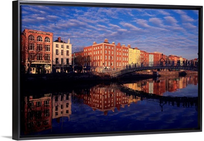River Liffey And Halfpenny, Bridge, Dublin, Ireland