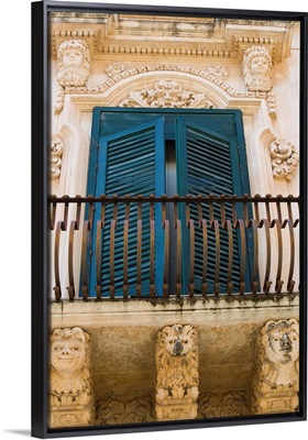 Baroque balcony, Palazzo Nicolaci, Noto, Sicily, Italy